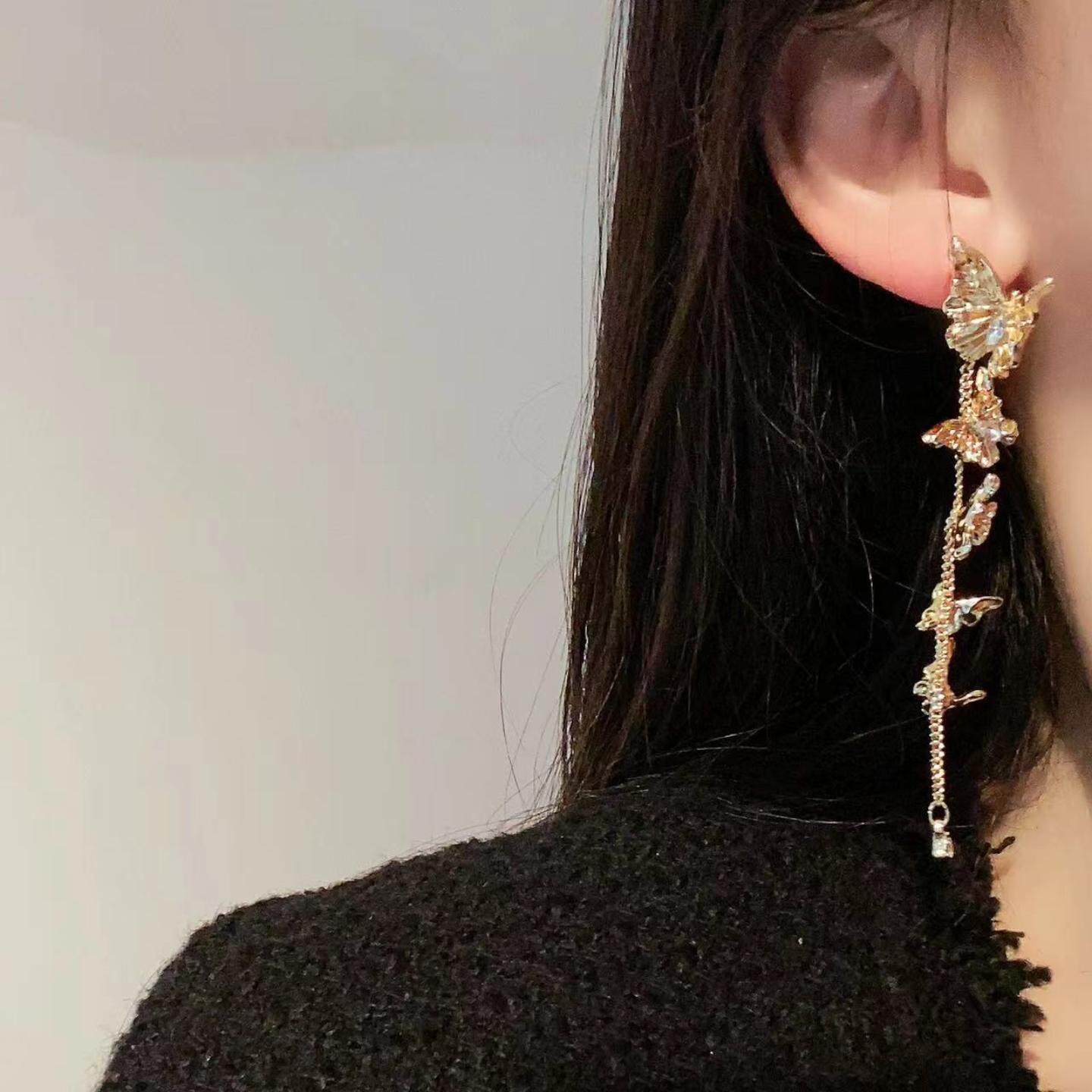 轻奢优雅精致镶钻蝴蝶流苏金色耳环女复古时尚高级感淑女气质耳饰