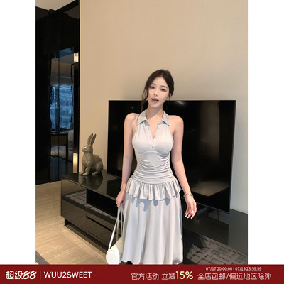 吴太甜荷叶边拼接挂脖连衣裙女