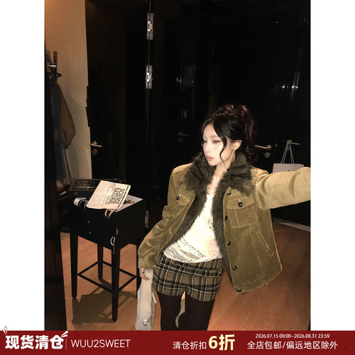 吴太甜复古风灯芯绒夹棉短外套