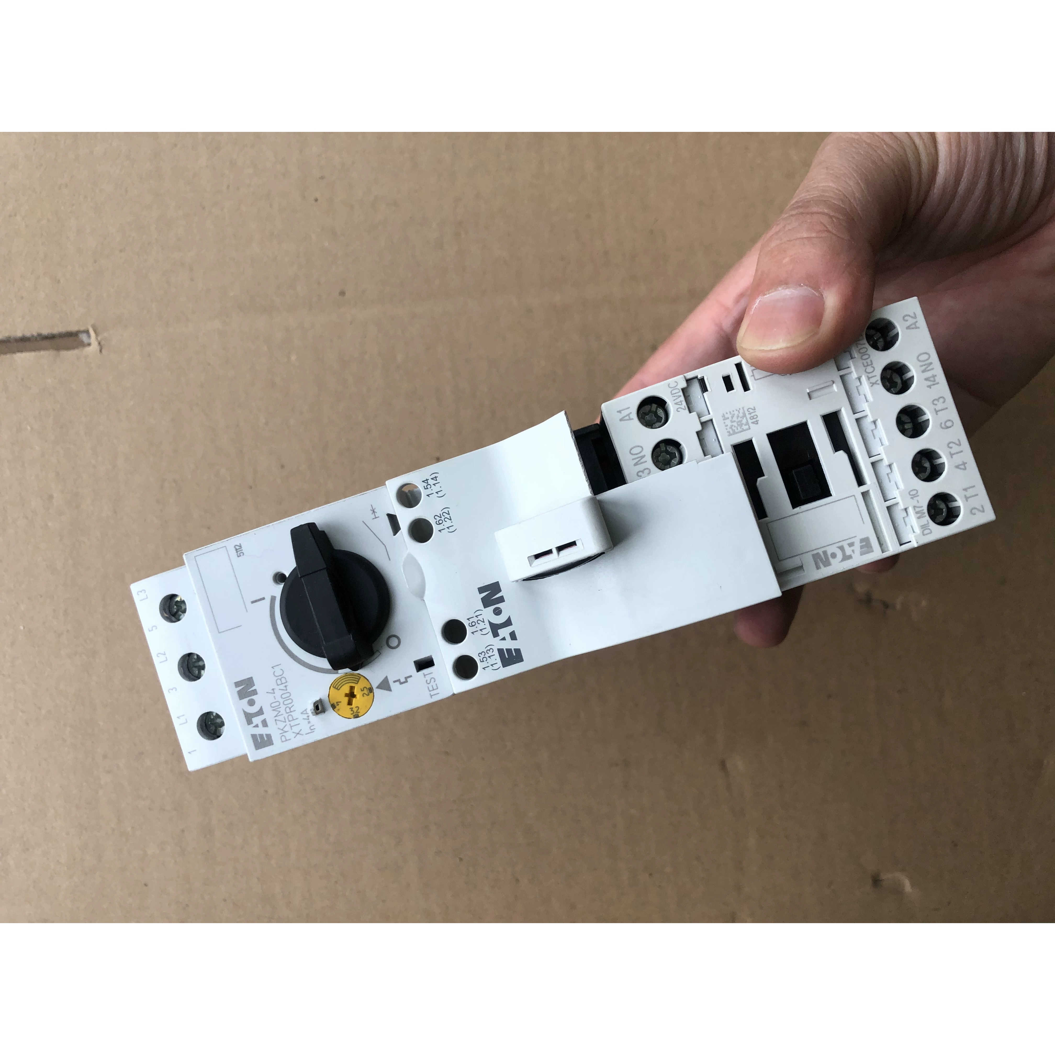 MSC-D-4-M724VDC)   MSC-DR)-4-M7  就