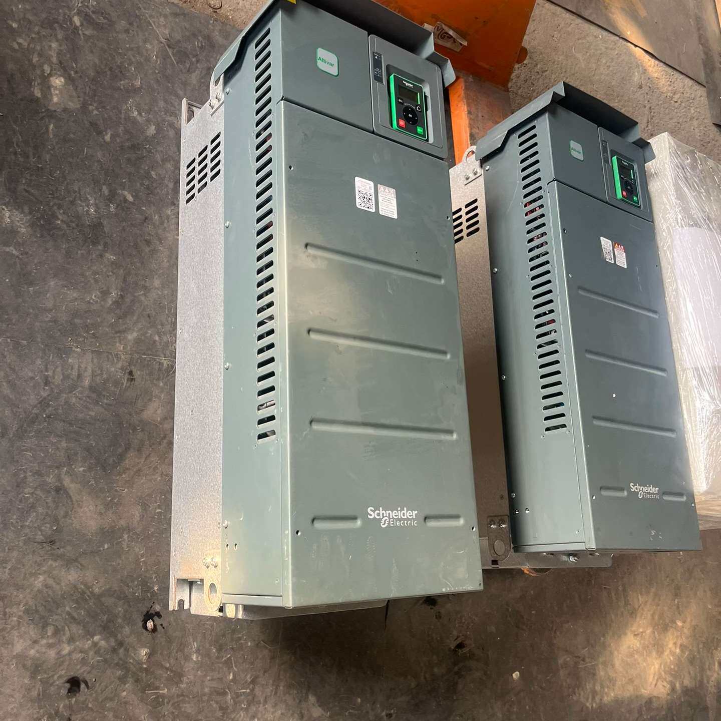 议价ATV610D90 变频器 90KW 工业工控调速装维修
