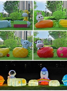 卡通动物座椅雕塑户外玻璃钢网红休闲公园椅景区商场坐凳美陈摆件