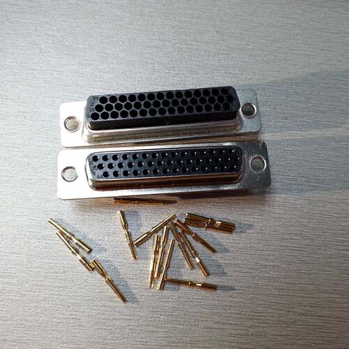D-SUB矩形打线式高密度44PIN母头连接器镀金3U型插头