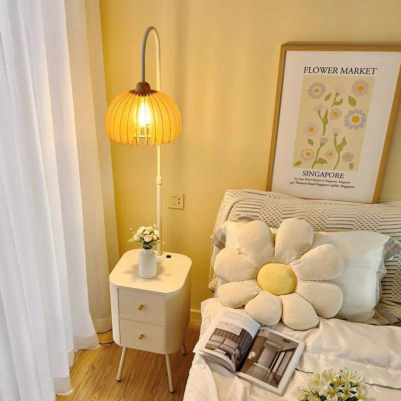 奶油风落地灯床头柜一体北欧氛围感装饰置物南瓜客厅沙发台灯