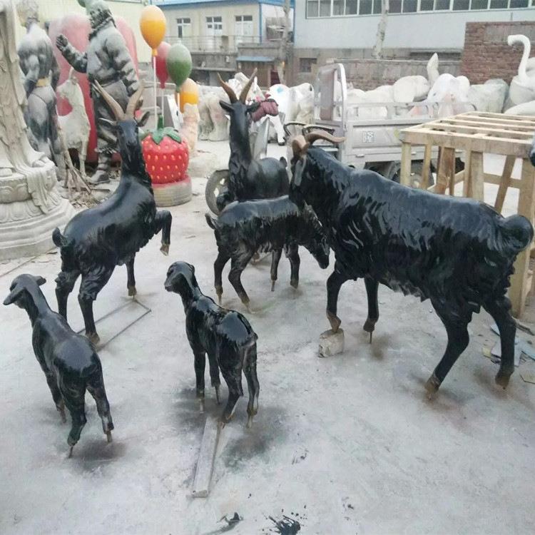 绵羊山羊摆件户外庭院装饰花园摆设玻璃钢动物羊雕塑园林小品