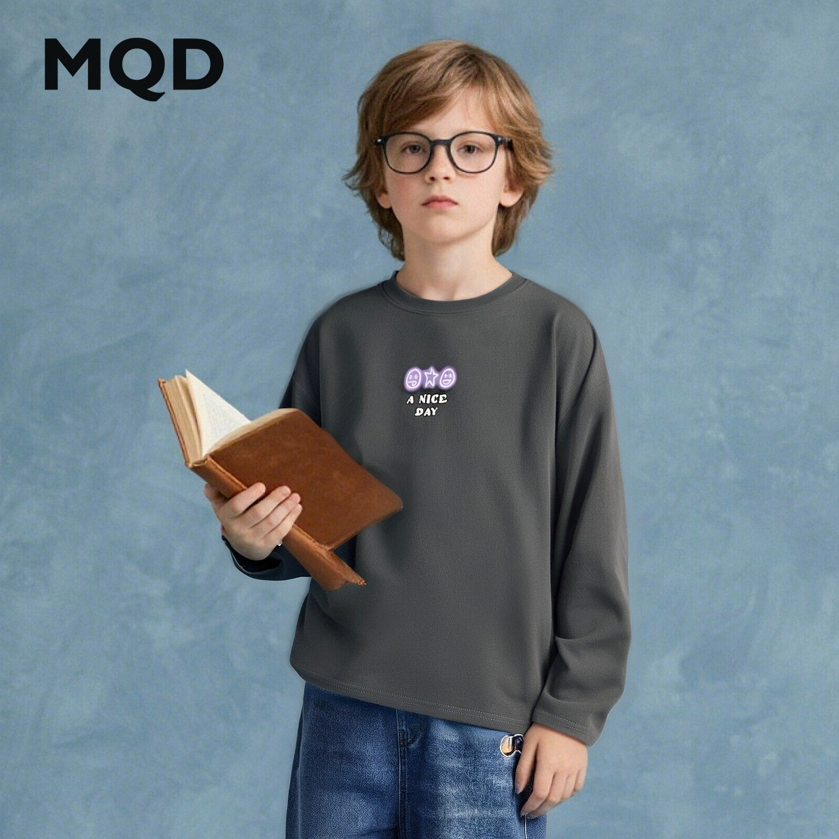 MQD童装男童25秋款街潮穿搭字母简约亲肤舒适长袖T恤中大童打底衫