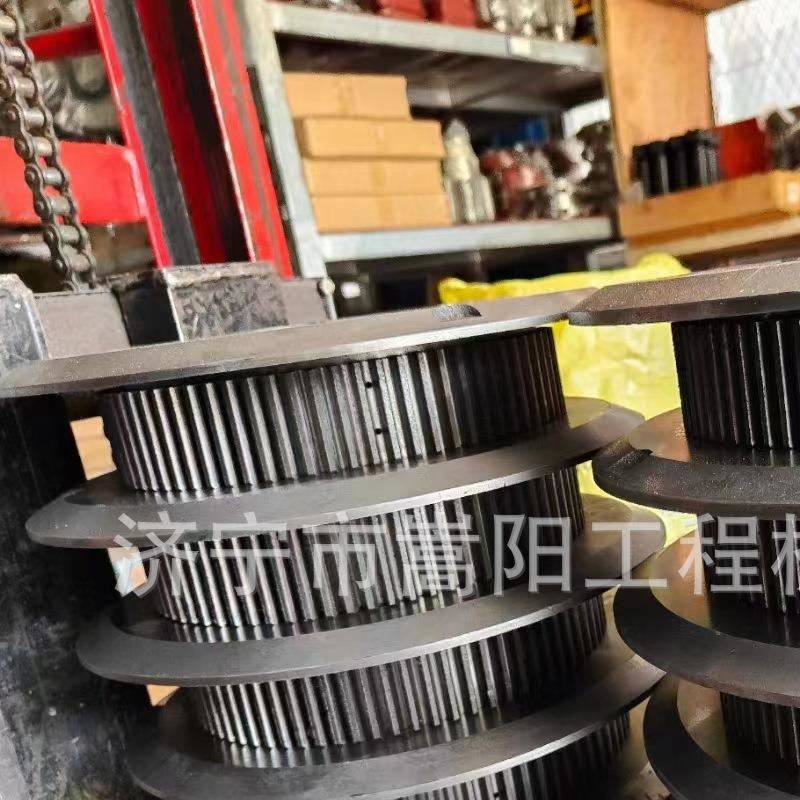 P16Y-03B-02000SD16推土机配件