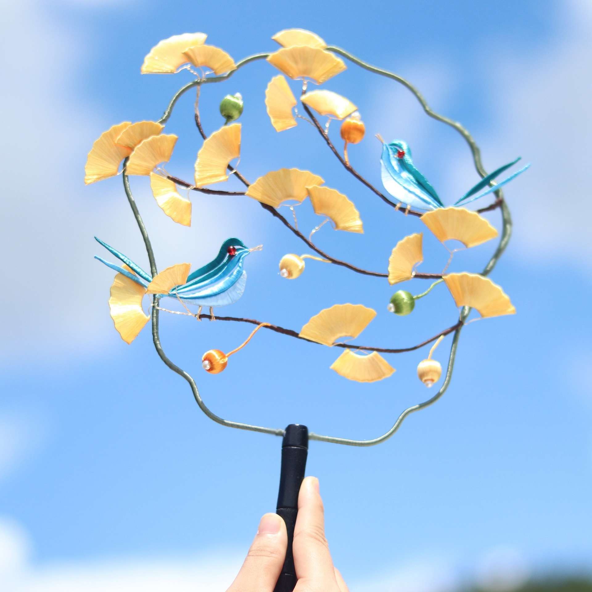 缠花银杏叶团扇雀上枝头古风扇子中国风古装汉服掌扇小雀杏手捧花