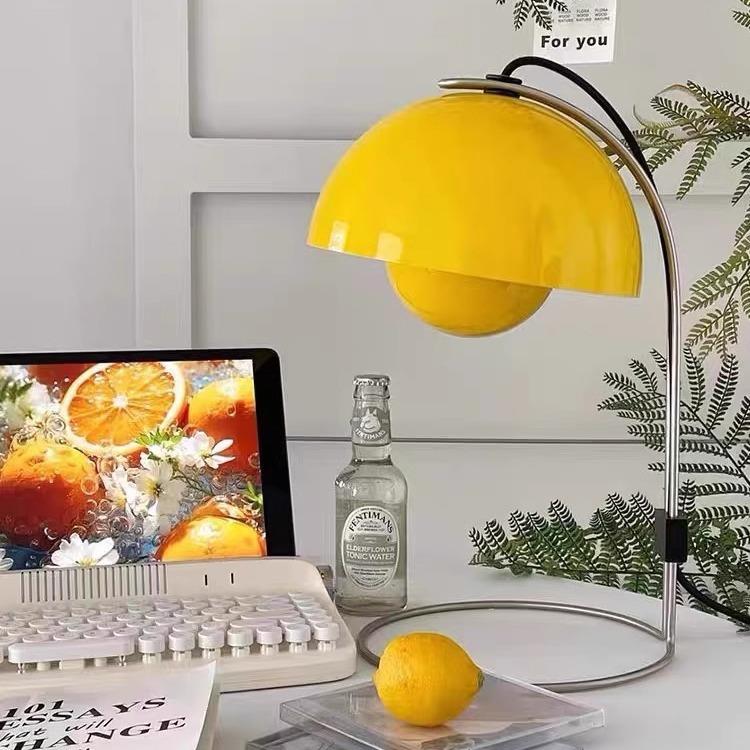 中古奶油风丹麦花苞台灯可移位设计书房卧室床头VP4氛围婚房阅读