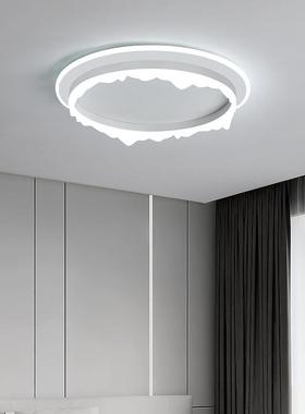 22年新款圆形卧室灯现代简约创意个性餐厅书房极简LED风格灯具