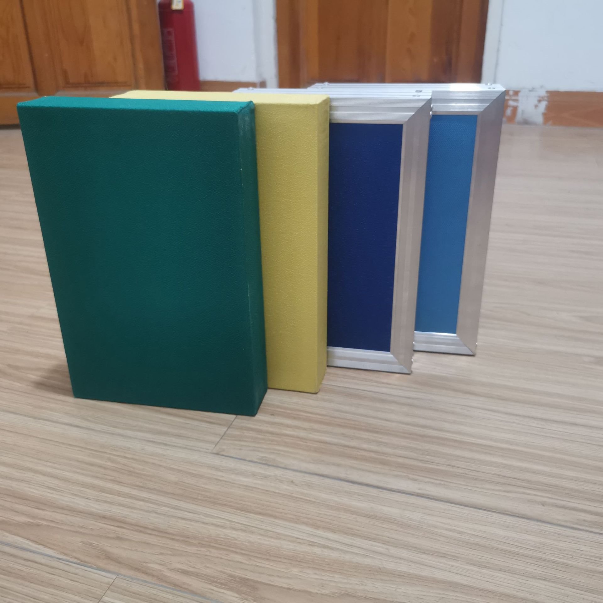 体育馆吊顶吸声体材料A级透声布空间吸声体 体育馆墙顶上铝边框包