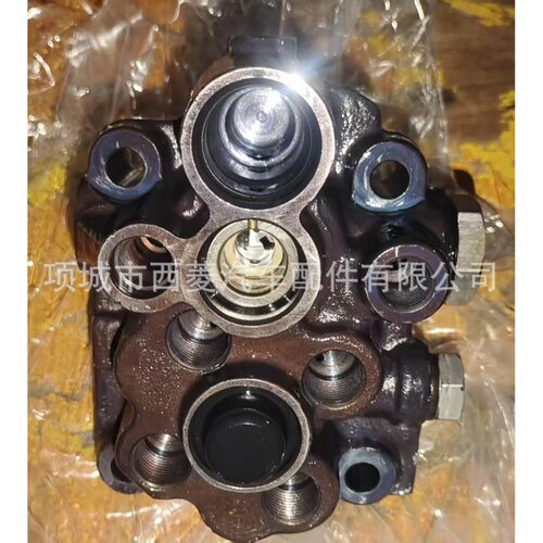 X4泵头洋马4TNE88、4TNV88发动机柴油泵泵头