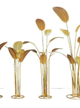 新款金属工艺品美陈橱窗装饰摆件商场活动门口迎宾树粉色芭蕉树叶