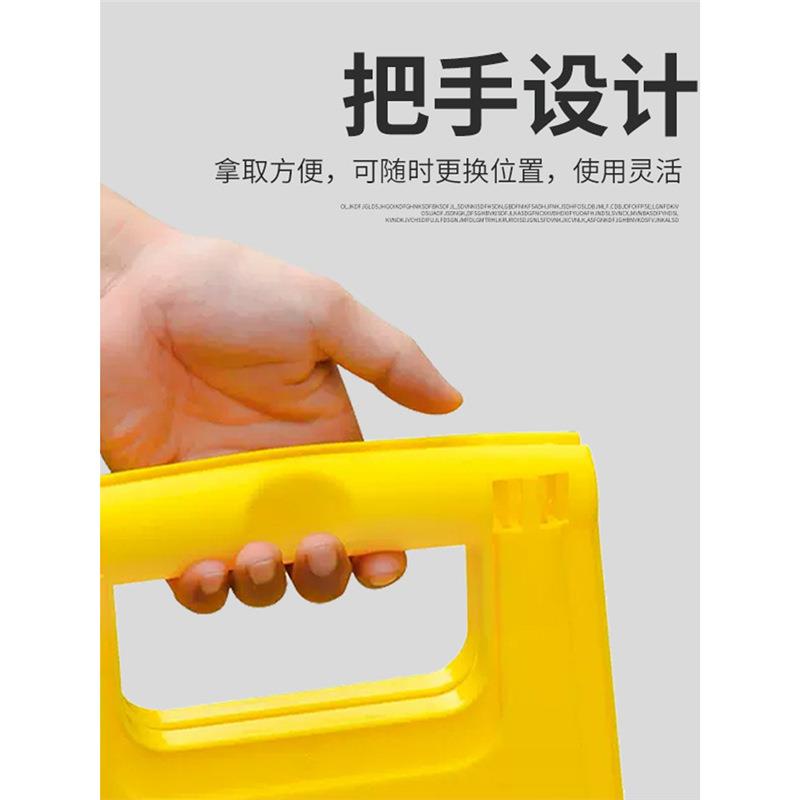 正在装卸临时堆放临时停靠卸货A字型警示牌禁止通行告示牌正在作