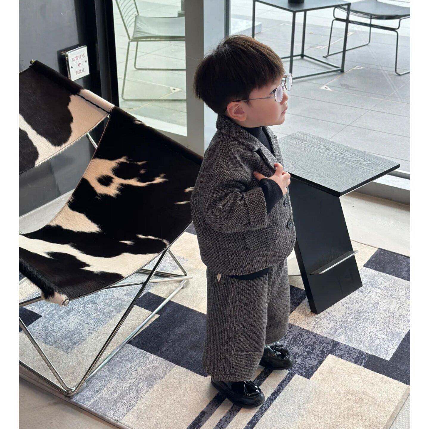 小少爷帅气套装男童毛呢外套大衣周岁礼服男宝灰色加厚夹棉两件套