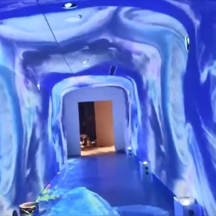 走廊沉浸式投影系统解決方案长廊步道通道CAVE空间一站式服务
