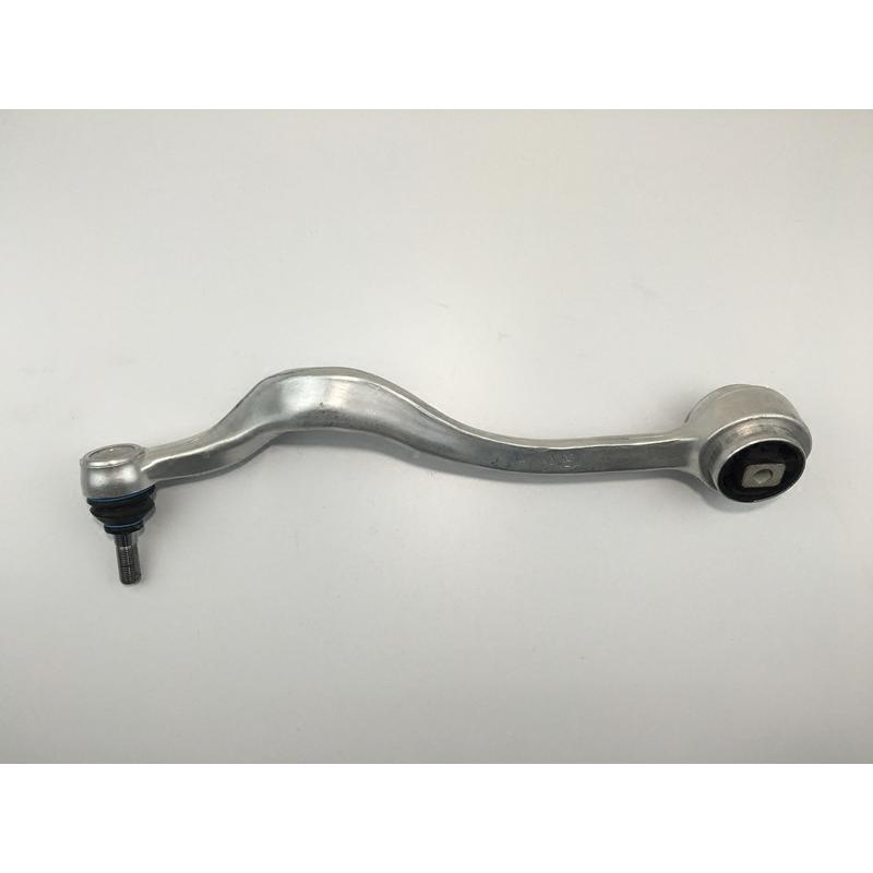 适用宝马E39上支臂520i 523i 525i 528i 530i下摆臂悬挂球头胶套