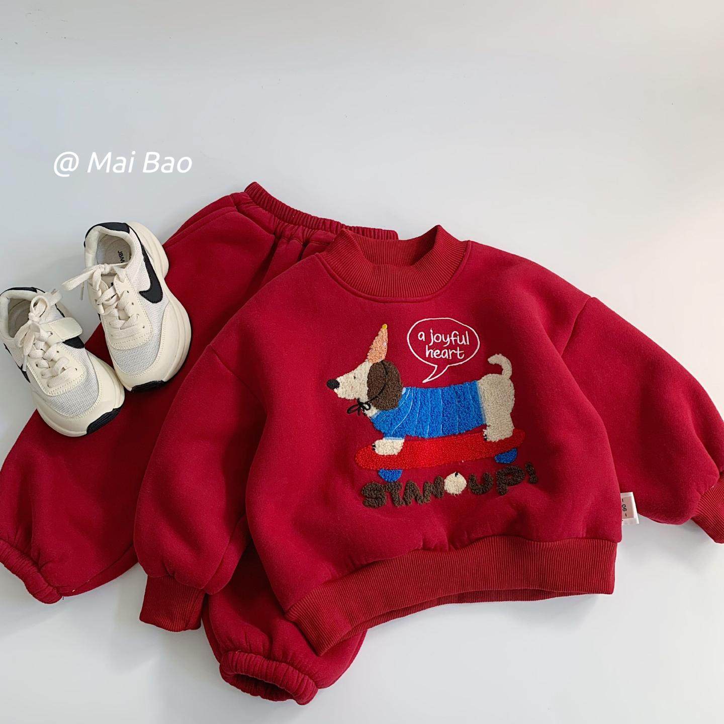 麦宝儿童加绒套装2025冬季新款男女童运动红色两件套湖州织里童装