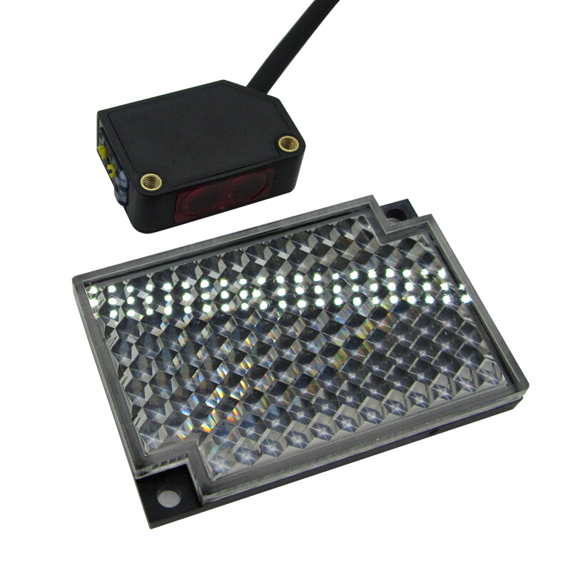 E3Z-D61方形光电开关D62 D81 R61 T61-D-L 常开常闭可调24V 12V1