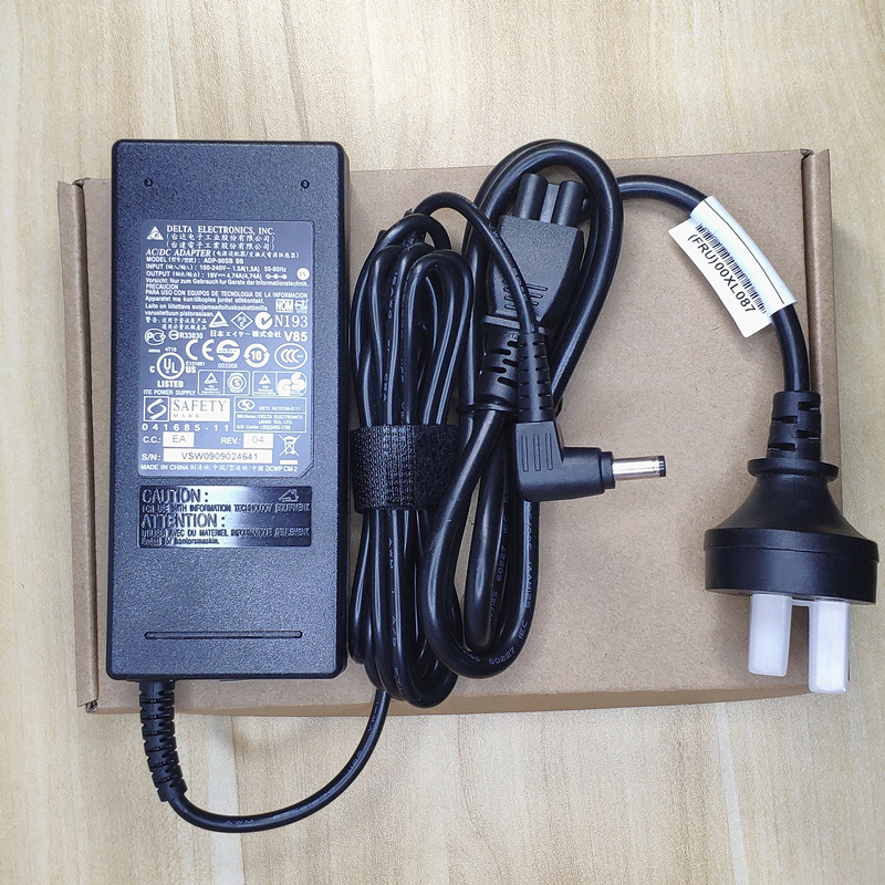 台达适用神舟笔记本K580C  k570N K48019V 4.74A电源适配器电源线