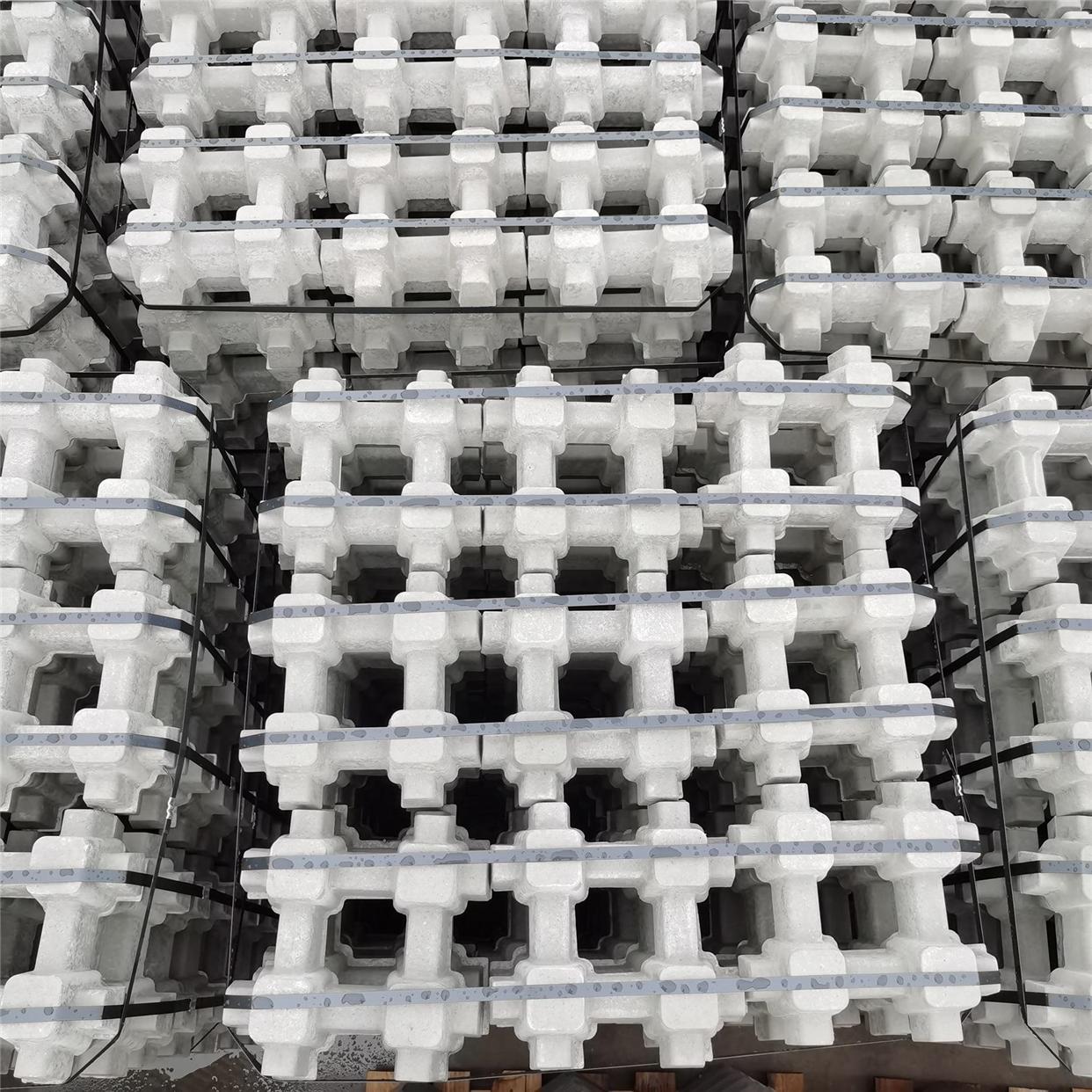 井字形防滑植草砖树脂瓦别墅园林绿化草坪砖社区人行道路混凝土砖