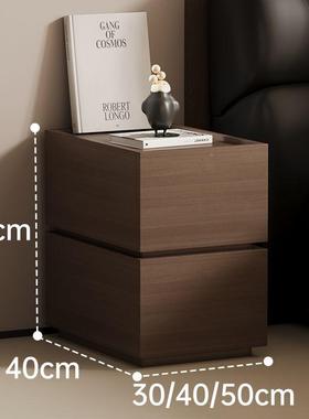 E0级床头柜小型极窄轻奢感卧室柜木61240颗粒板现代迷你实纳窄收