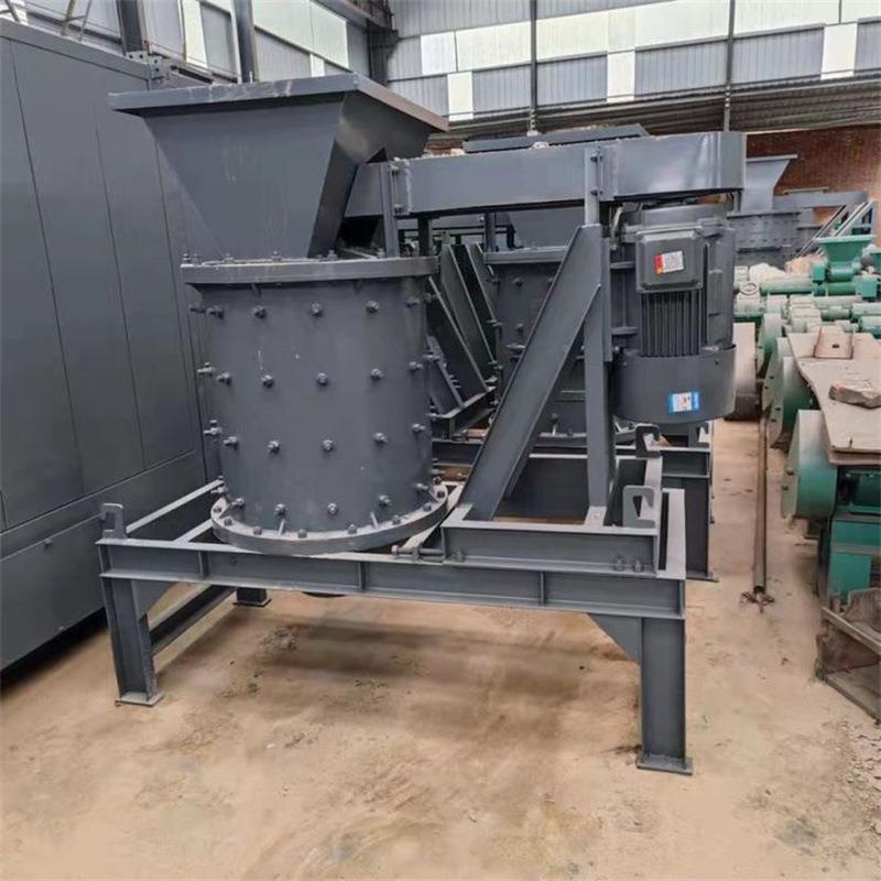 600002立型复合式破碎板制机建筑垃圾破碎制砂机矿渣轴锤沙机