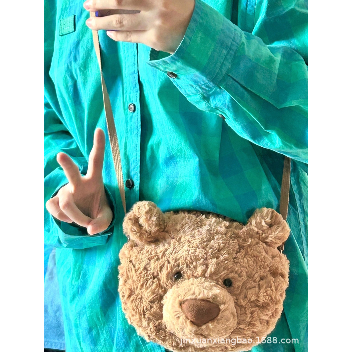 日本品质赵露思巴塞罗熊头斜挎包女生卡通毛绒玩偶小熊包包冬季热