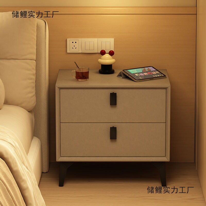 实木皮质现代床头柜简约高级卧室储物柜家用床边柜轻奢收纳柜软包