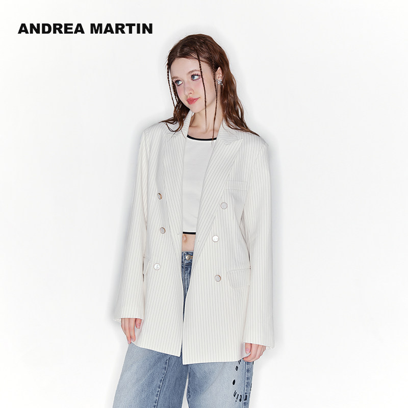 ANDREA MARTIN冬新款白色条纹双排扣刺绣西装外套