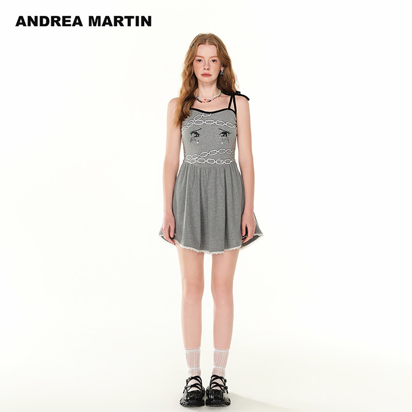 ANDREA MARTIN2026夏季新款连衣裙女漫画眼印花无袖吊带短裙灰色