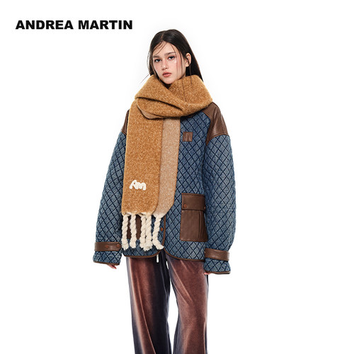 菱格牛仔拼皮外套