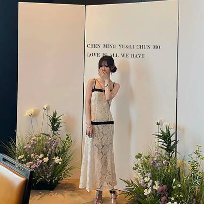 订婚置约装简韩式白色摆台留CWY饰影区高级布简单大气kt板定制背