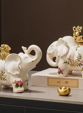 居装饰品陶瓷大象摆厅件电视酒裂纹釉贴柜家客高档旺宅柜葫芦裂纹