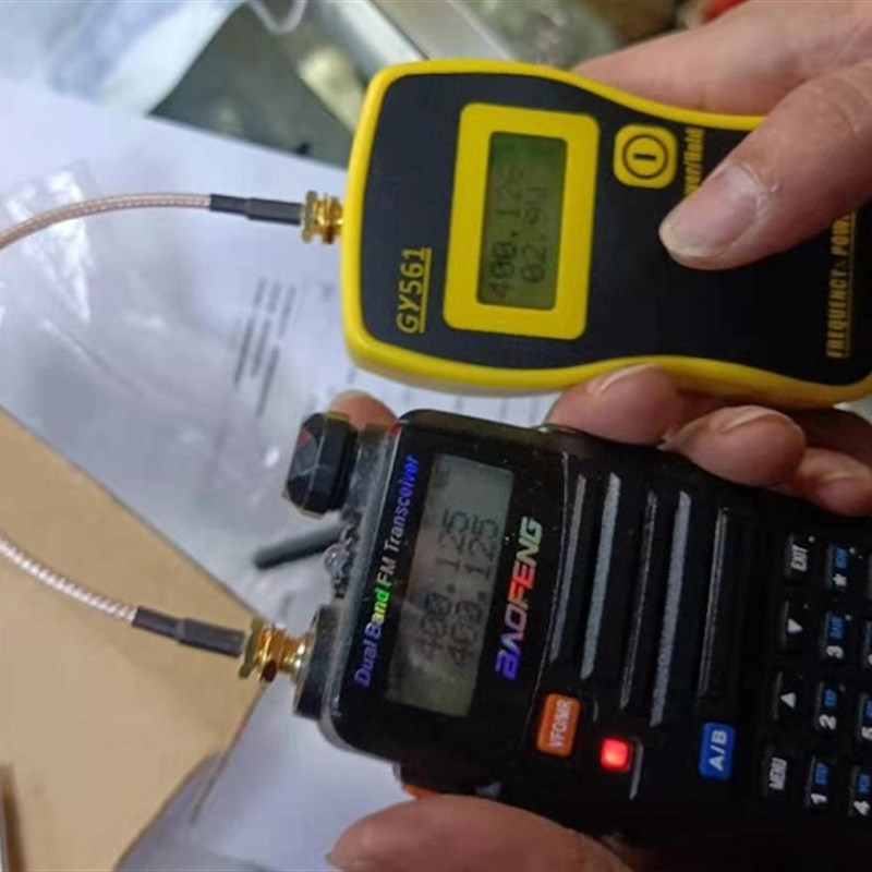 手持频率计GY561 对讲机功率计 无线电发射设备功率表/测频率器