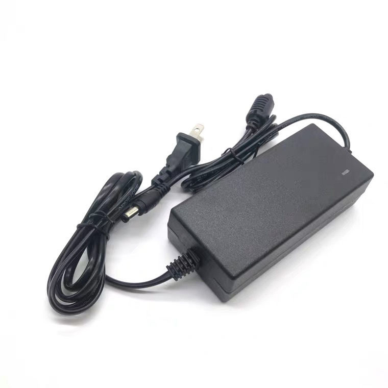 适用罗技方向盘G25 G27 G29 G940飞行摇杆电源配接器 24V充电线