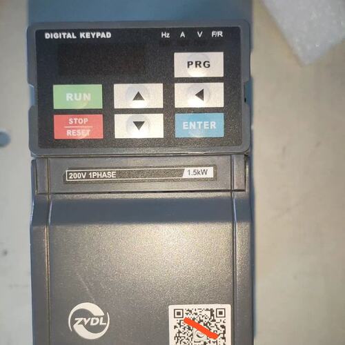 可维修ZYDL变频器DF900-S0015T2B 1.5KW，22议价