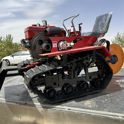 乘坐式履带压草机 多功能草方格沙障机戈壁液压升降固沙机