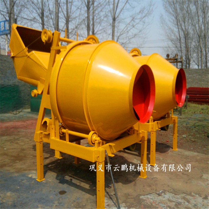 翻斗滚筒搅拌机自动上料水泥工地
