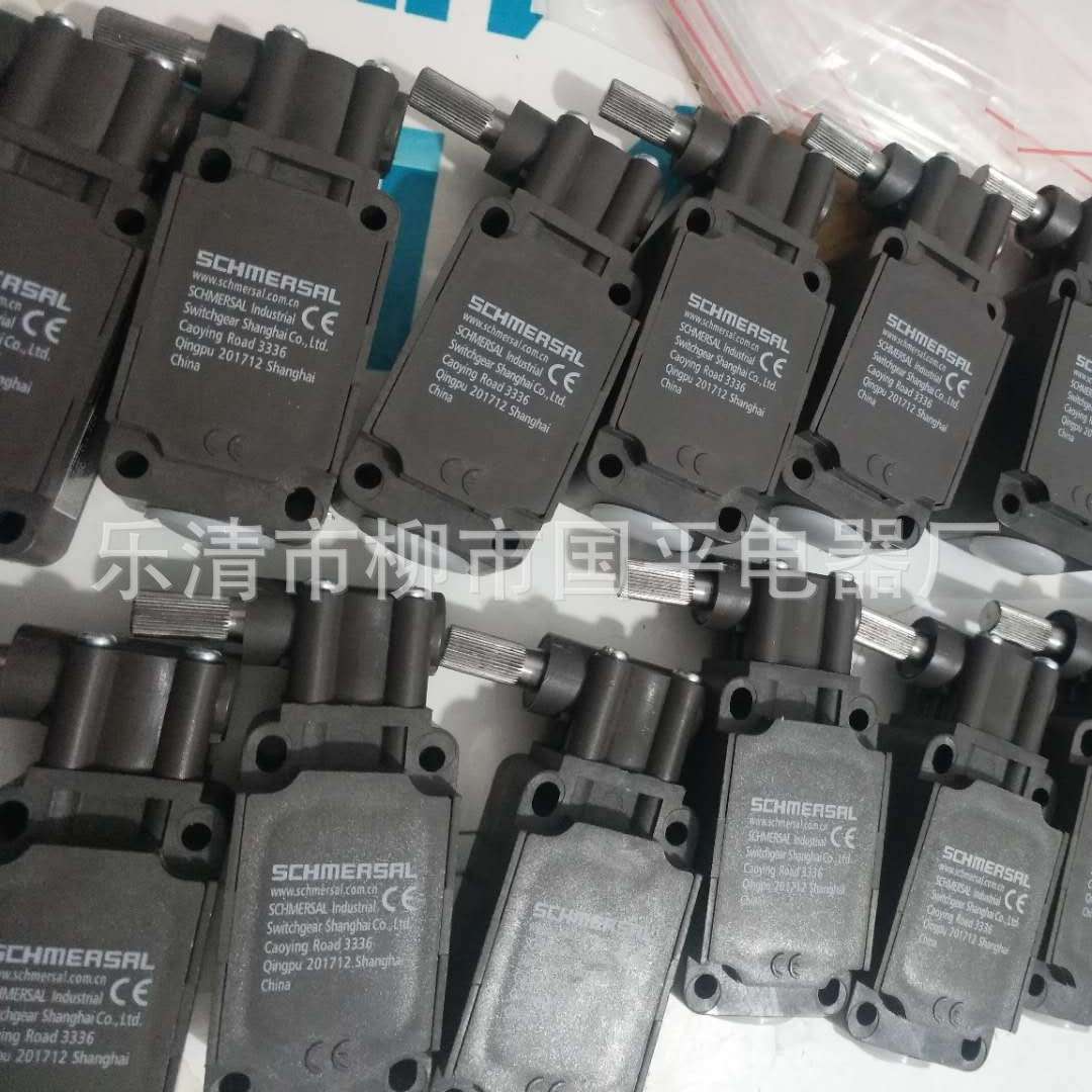 全新行程开关Z4V7H 336-11Z-1897-2电梯限位开关 质保1年