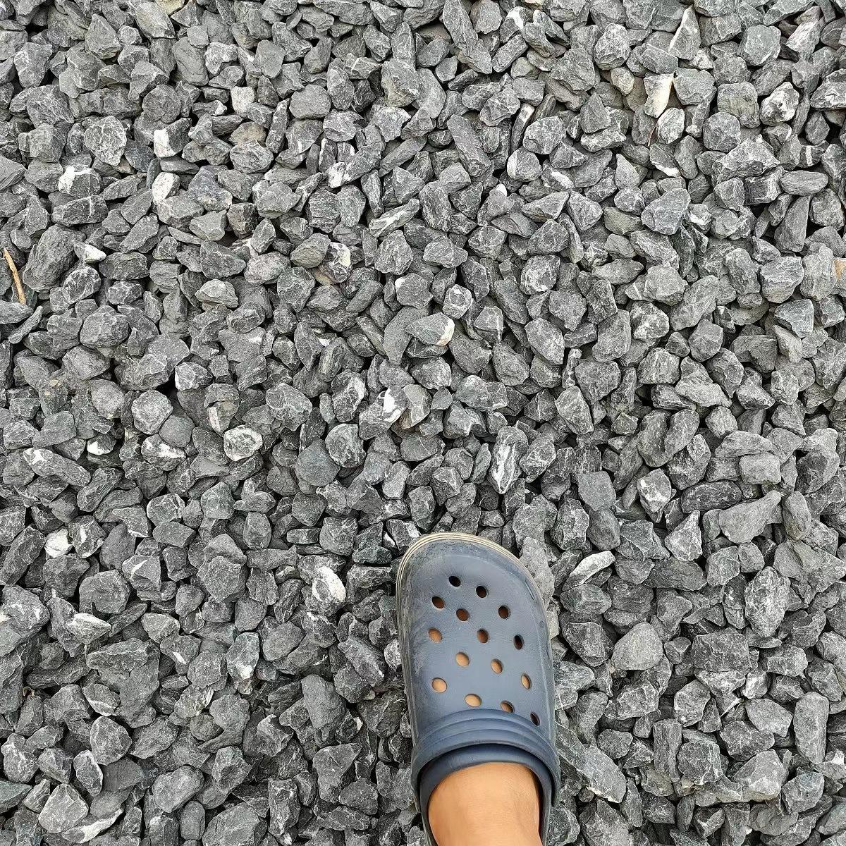 广州深圳东莞珠海厂家出售灰黑色砾石黑石米庭院造景园林铺路黑石