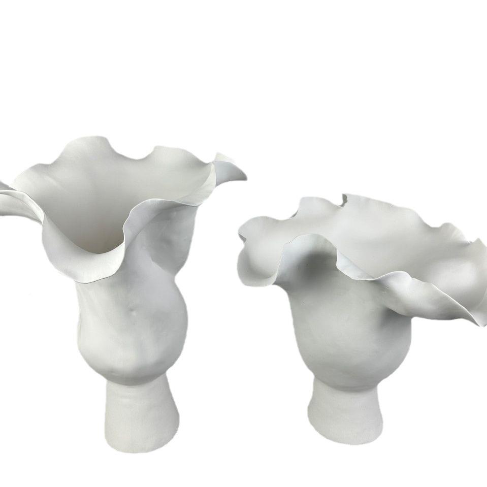 现代简瓷约白陶不规则卷边花花瓶摆KUW件器样板房客厅玄关色软装