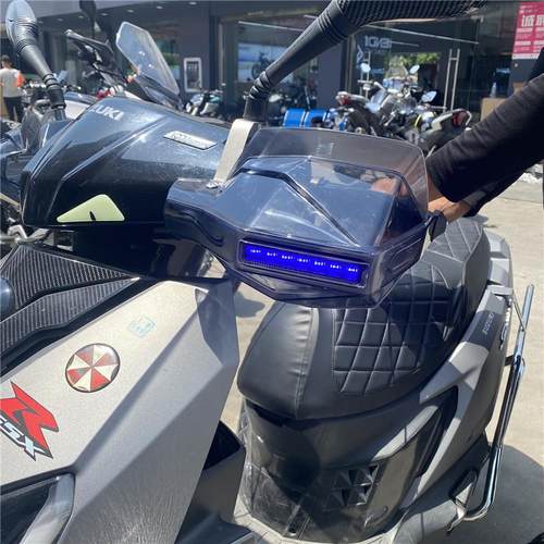 UY125改装专用防风UE125护手罩UU125机车手把挡风罩手挡风玻璃