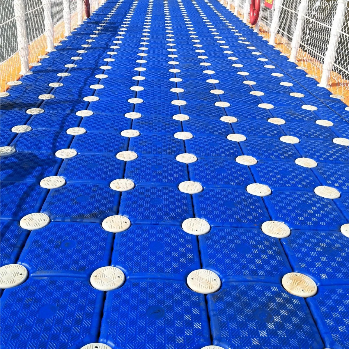 出售水上活动舞台高承重力简单拼装水上运动发布会浮筒平台搭建