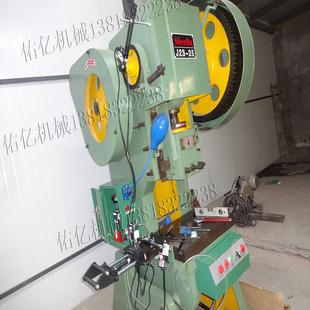 上海厂家冲床AF3C平板送料器小型输送机自动送料器输送机气动型