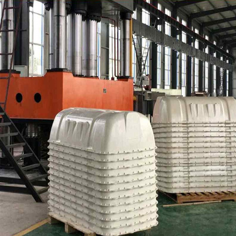 鸣固ZJ5753三格式玻璃钢化粪池15立方小型玻璃钢模压化粪池