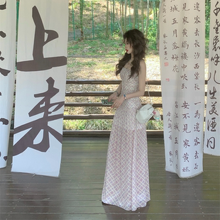 性感辣妹露背裙子顯瘦格紋a字長裙 新款 實拍實價 吊帶連衣裙夏季