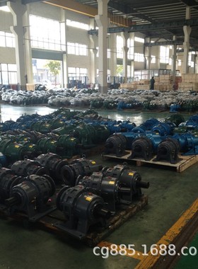 GSF37-Y1.1KW-4P-7.57-M1-0-φ20-A节能电机斜齿轮蜗杆减速机G