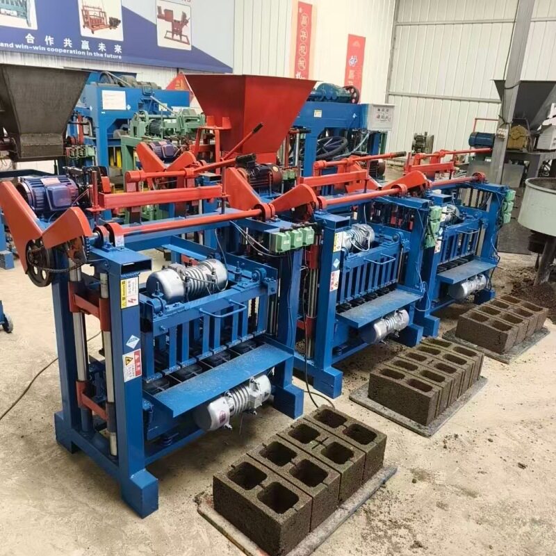 小型水泥砖机生产线建筑材料成型设备混凝土空心半自动免烧砌块机