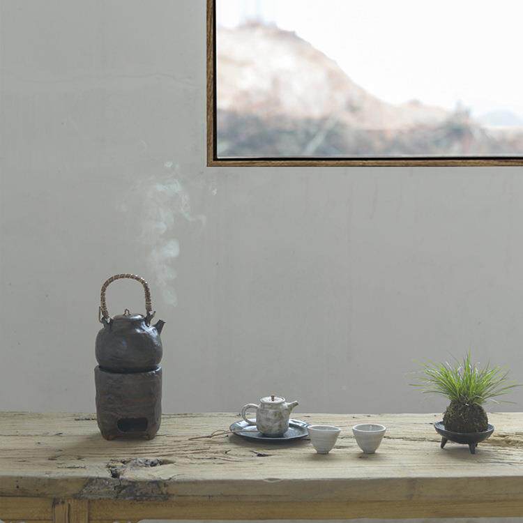 量日7185式手作粗陶烧水壶耐茶热炭烧电瓷陶炉煮壶创意大容陶提梁